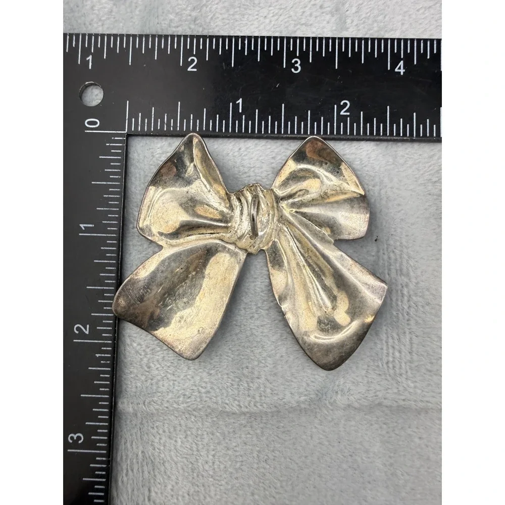 Vintage Silver Tone Bow Brooch Clip On Earrings Set‎